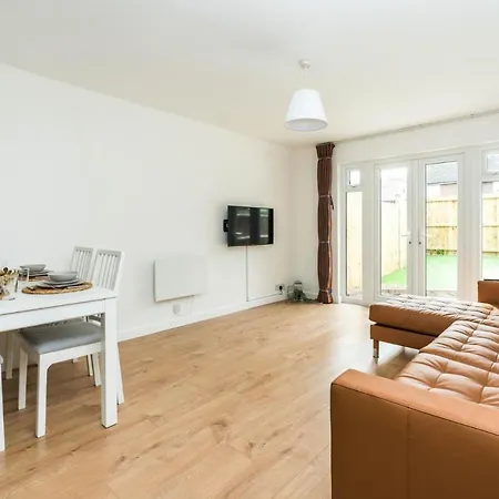 Sleek And Stylish 2Bd Home With A Garden Anerley London Exterior photo
